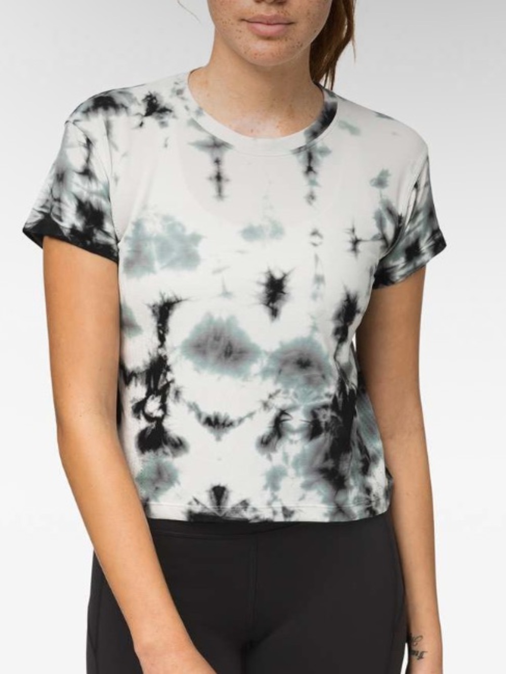 Lululemon Train To Be Short Sleeve *Shibori - Sz 6